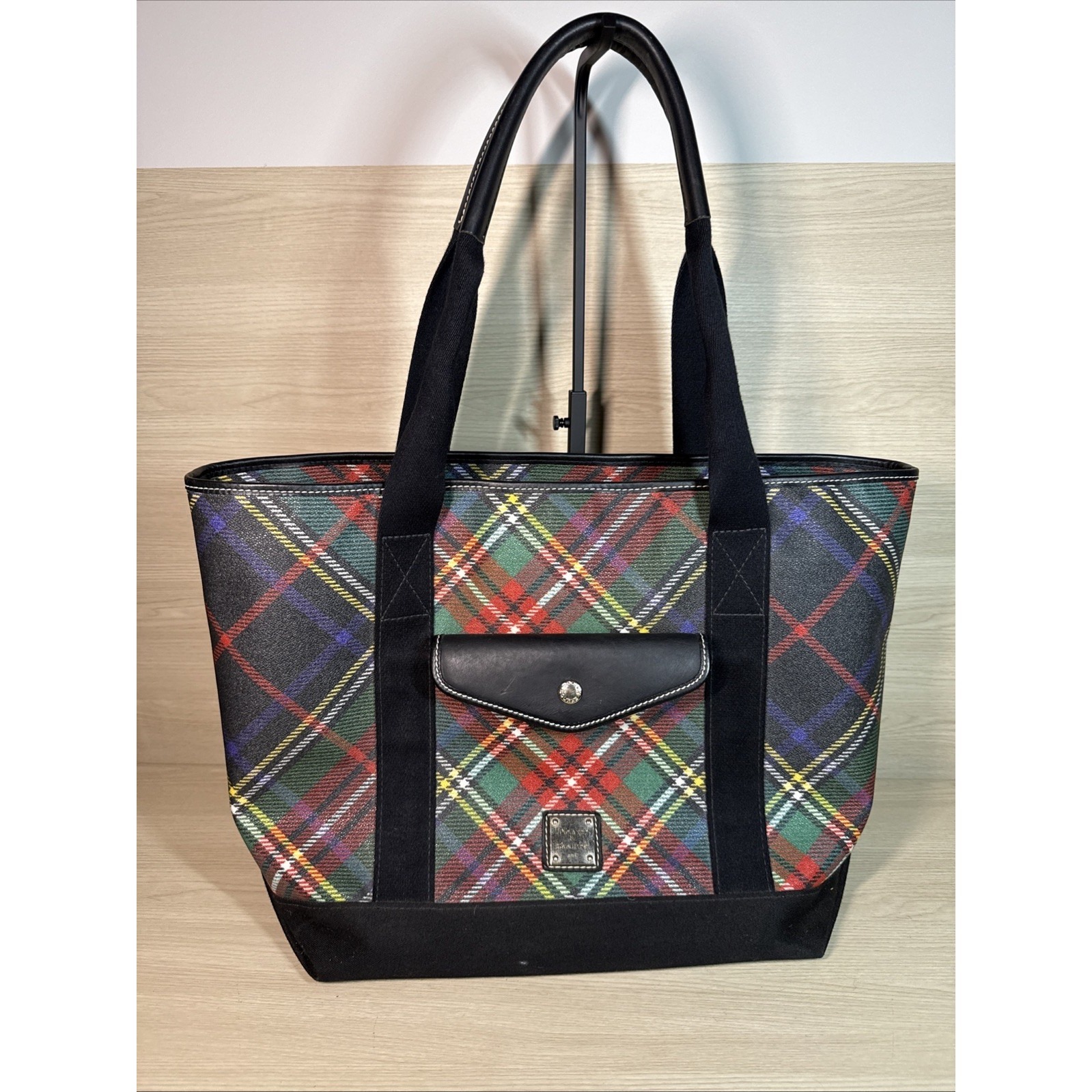 Dooney & Bourne Large Go 2 Tote Bag Black Plaid Leather/Cloth Excellent!